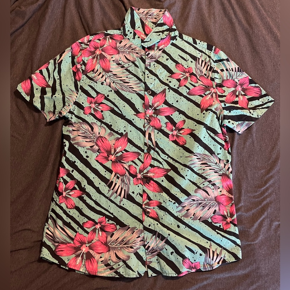 NEFF Tiger/Hawaiian shirt